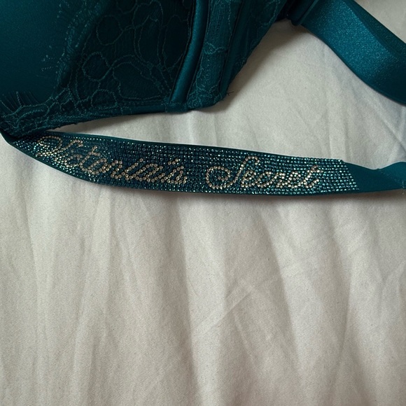 Victoria's Secret Ocean Blue Longline Push-Up Bra with Underwire Support - Picture 2 of 6